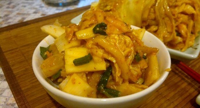 Кимчи (острая корейская закуска из капусты)