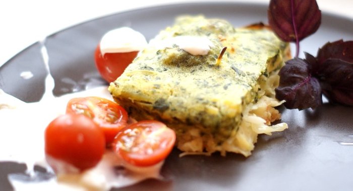 Пирог с белокочанной и брюссельской капустой