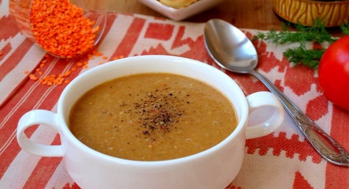 Суп-пюре с баклажанами и чечевицей