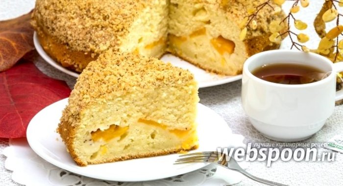 Пирог с консервированными персиками