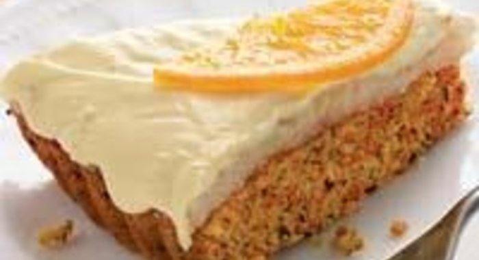 Морковный пирог с фундуком