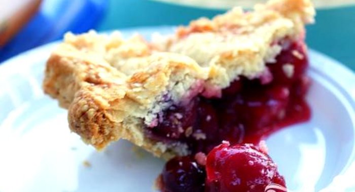 Вишневый пирог Нежный