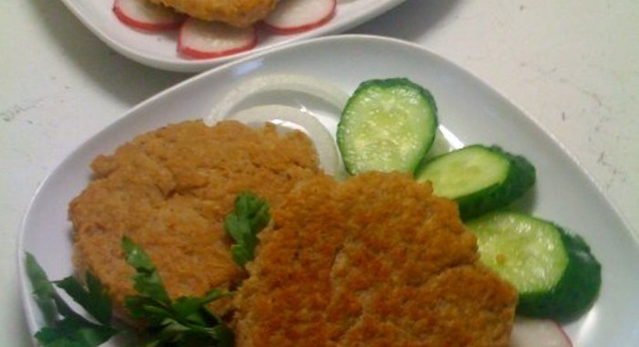 Оладьи из куриного мяса и геркулеса