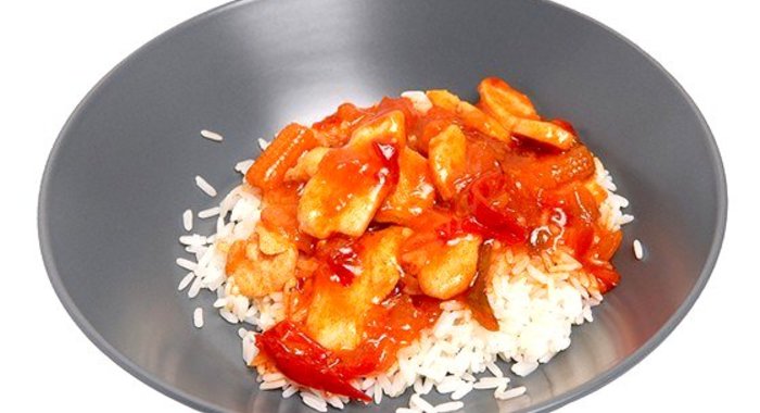 Куриные грудки в остро-сладком соусе с яблочным соком и имбирем