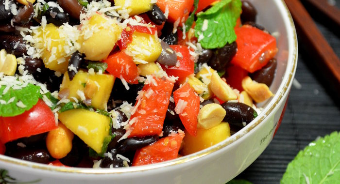 Салат из черной фасоли