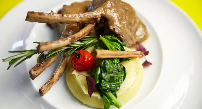 Морковный салат с фруктами