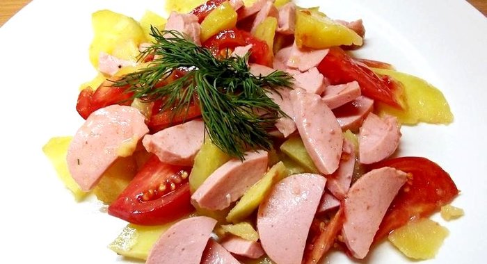 Сытный картофельный салат