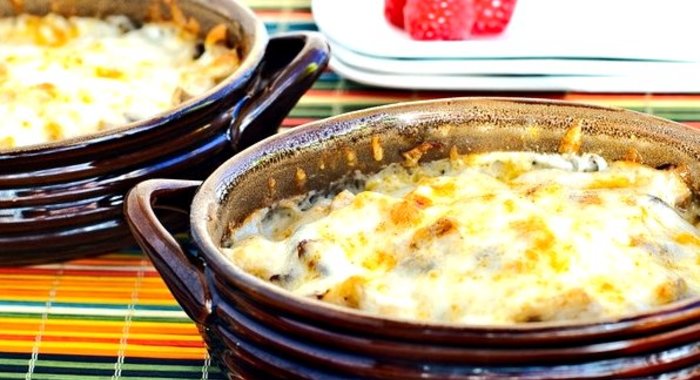 Жюльен с курицей и грибами