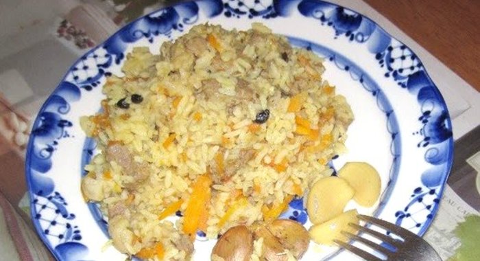 Плов из баранины с помидорами