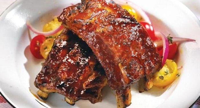 Свиные ребрышки в чесночно-горчичном соусе