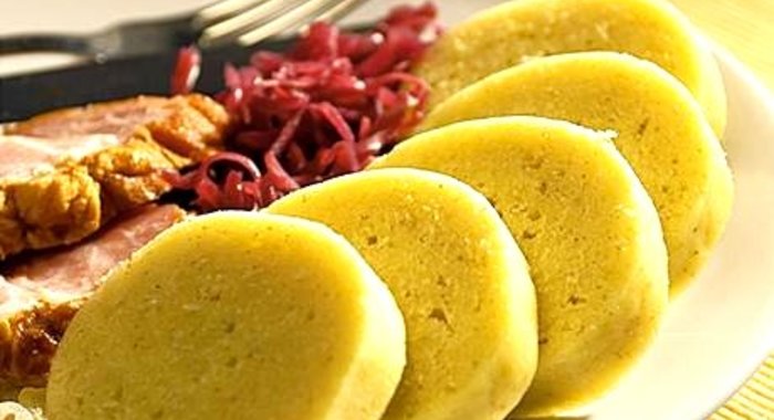 Кнедлики на пару