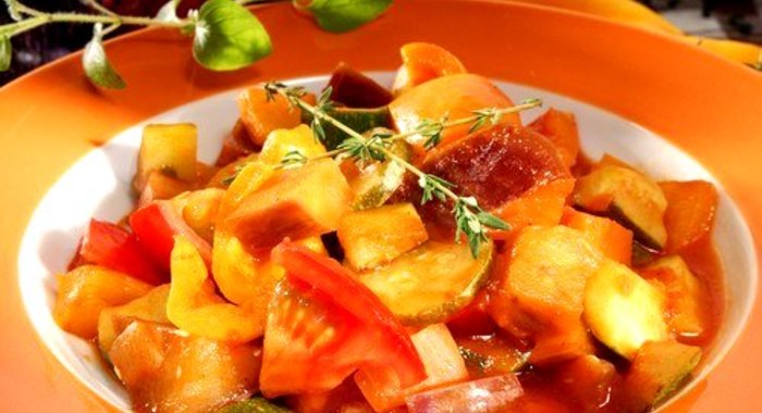 Салат из баклажанов и цукини «Заалук»