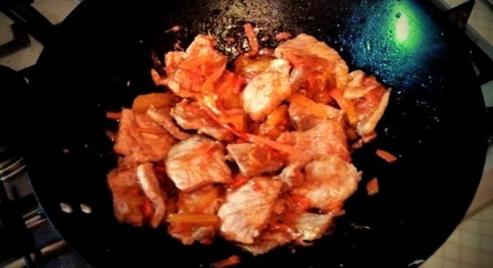 Мясо в устричном соусе