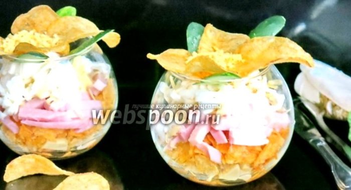 Салат «Орхидея» с чипсами