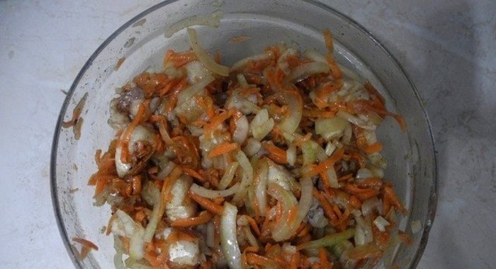 Хе из рыбы по-корейски с морковью