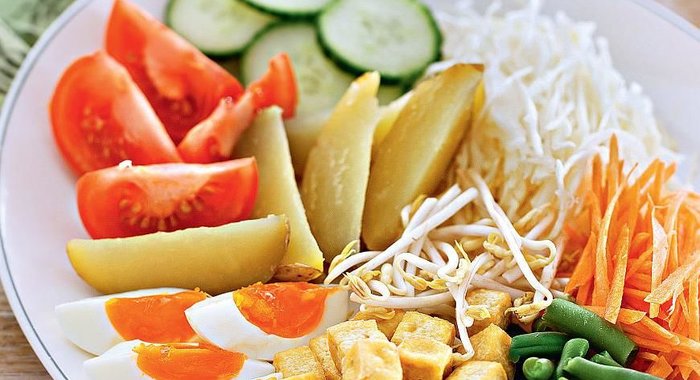 Салат гадо-гадо