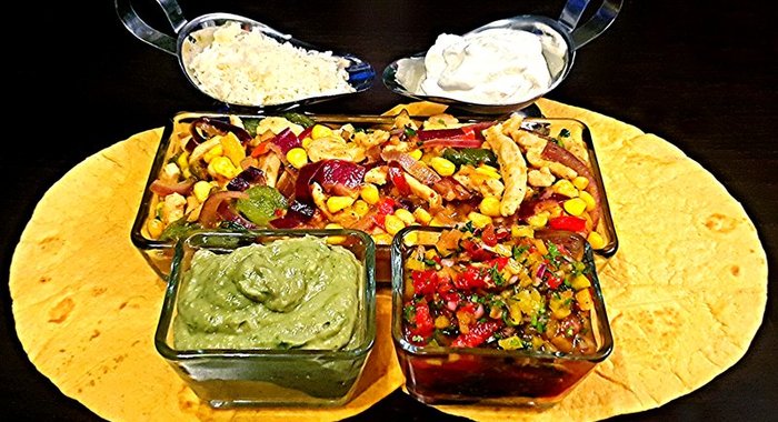 Фахитас с острой курицей