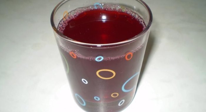 компот из вишни с косточками