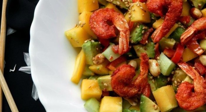 Тайский салат с креветками