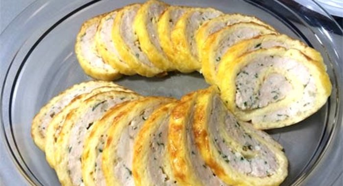 Сырный рулет с куриным фаршем