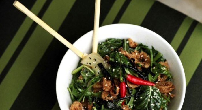 Легкий тайский салат с говядиной