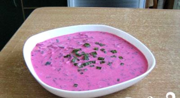 Литовский холодный борщ Шальтибарщчей