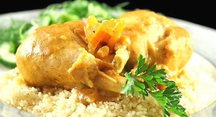 Курица с абрикосами и имбирем