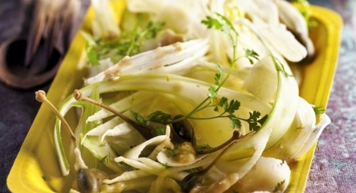 Салат из фенхеля с анчоусами