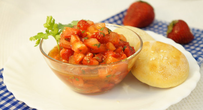 Салат со спаржей и креветками