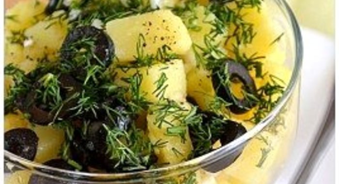 Салат с картофелем