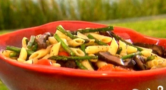 Грибной салат со спаржей