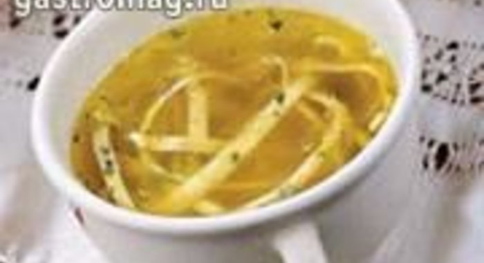 Бульон с лапшой из блинчиков