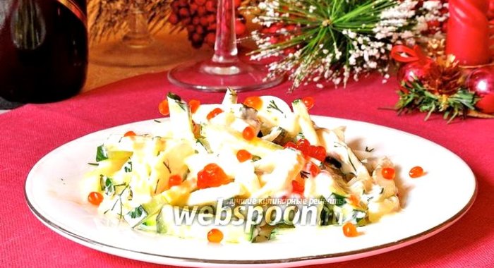 Салат из кальмаров с огурцами и зеленью