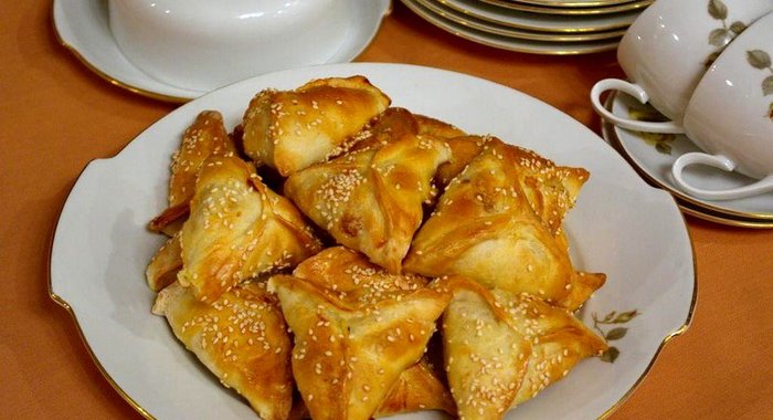 Самса крымская с курицей