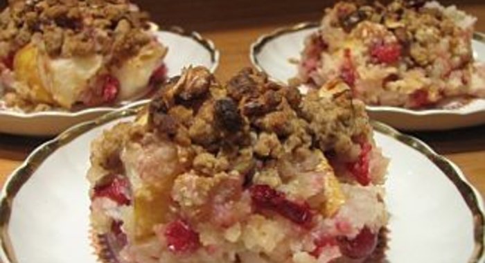 Рисовая каша с грушами для праздничного завтрака