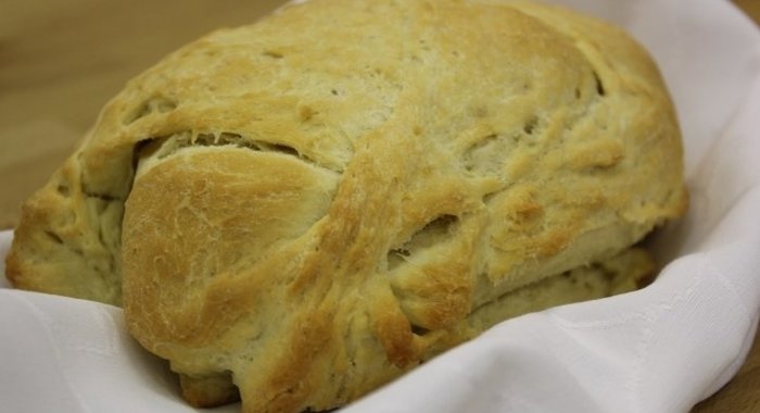 Cалат из помидор и шпината