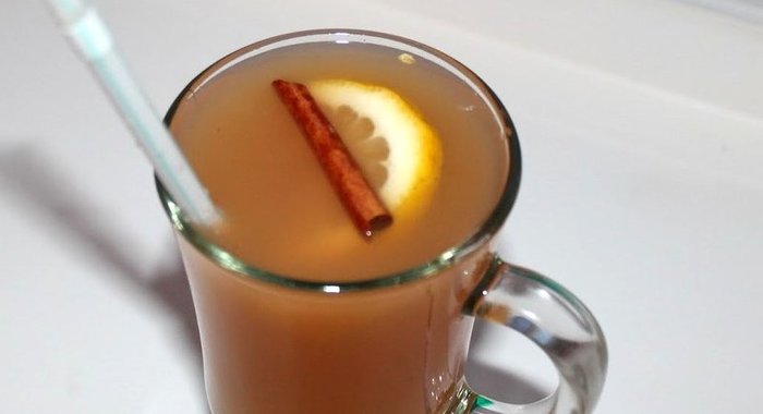 Безалкогольный глинтвейн на яблочном соке