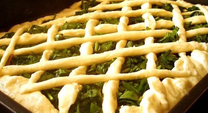 Пирог со щавелем