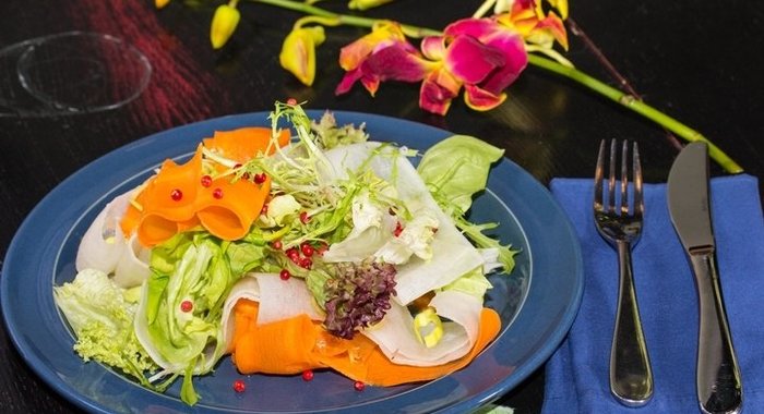 Салат из дайкона и моркови