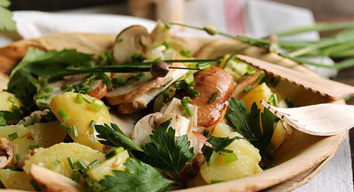 Салат из картофеля с шампиньонами