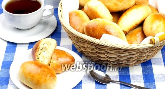 Пирожки с рисом и яйцом печёные