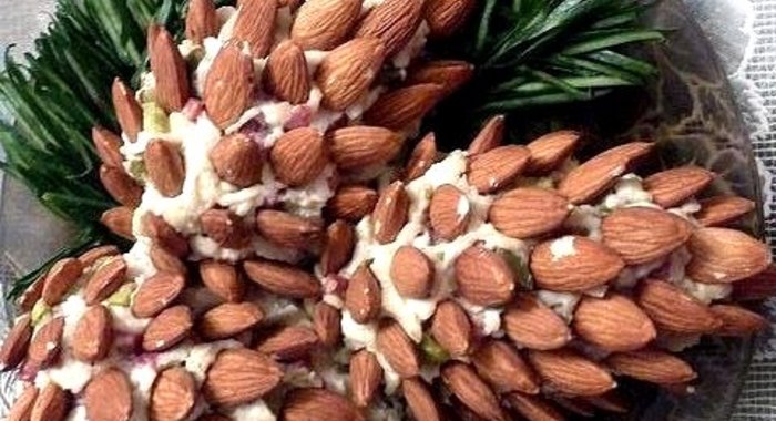 Новогодний салат Шишка