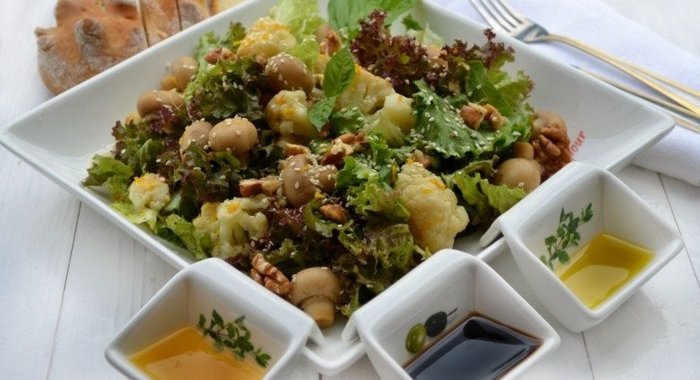 Салат в японском стиле