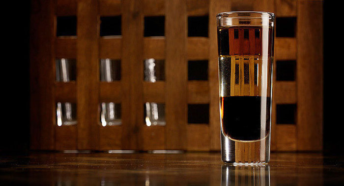 Салат из куриной грудки с оливками