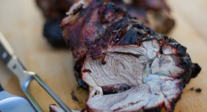 Плечо ягненка на гриле