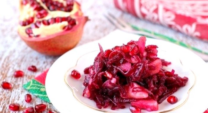 Салат из свёклы и яблок
