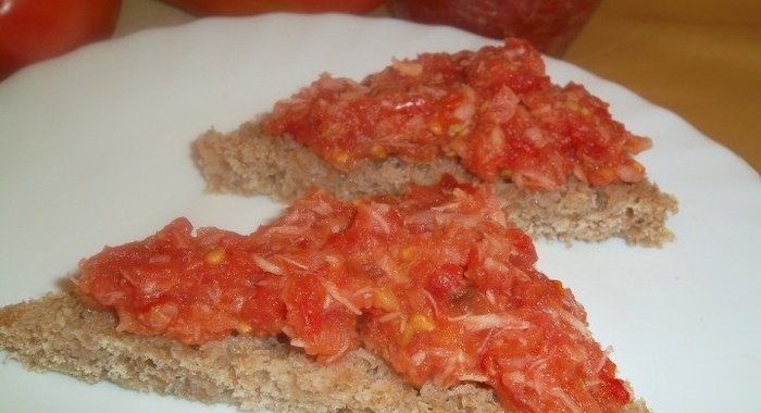 Салат с кальмарами и опятами