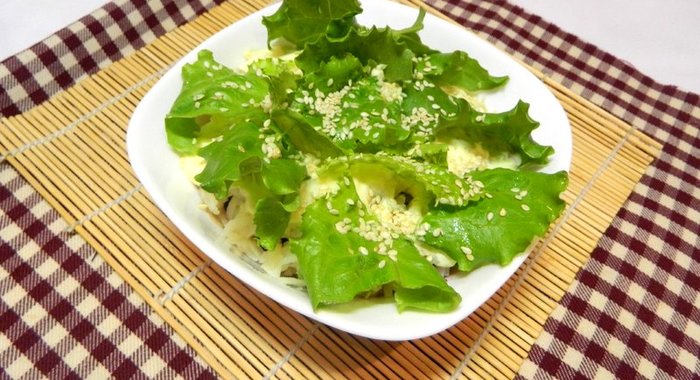 Свекольный салат с горчичной заправкой