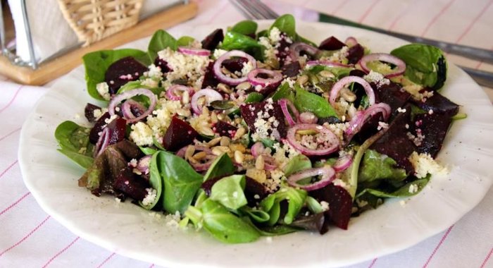 Свекольный салат с кускусом