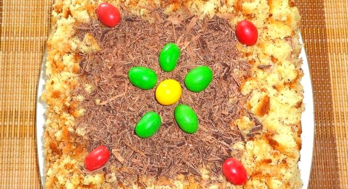 Торт с вишневыми цукатами